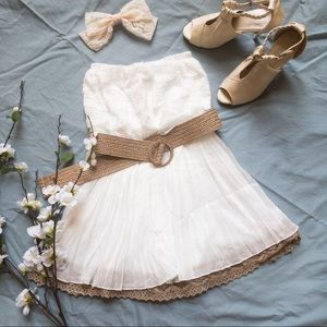 Lacy Flowy White Strapless Top